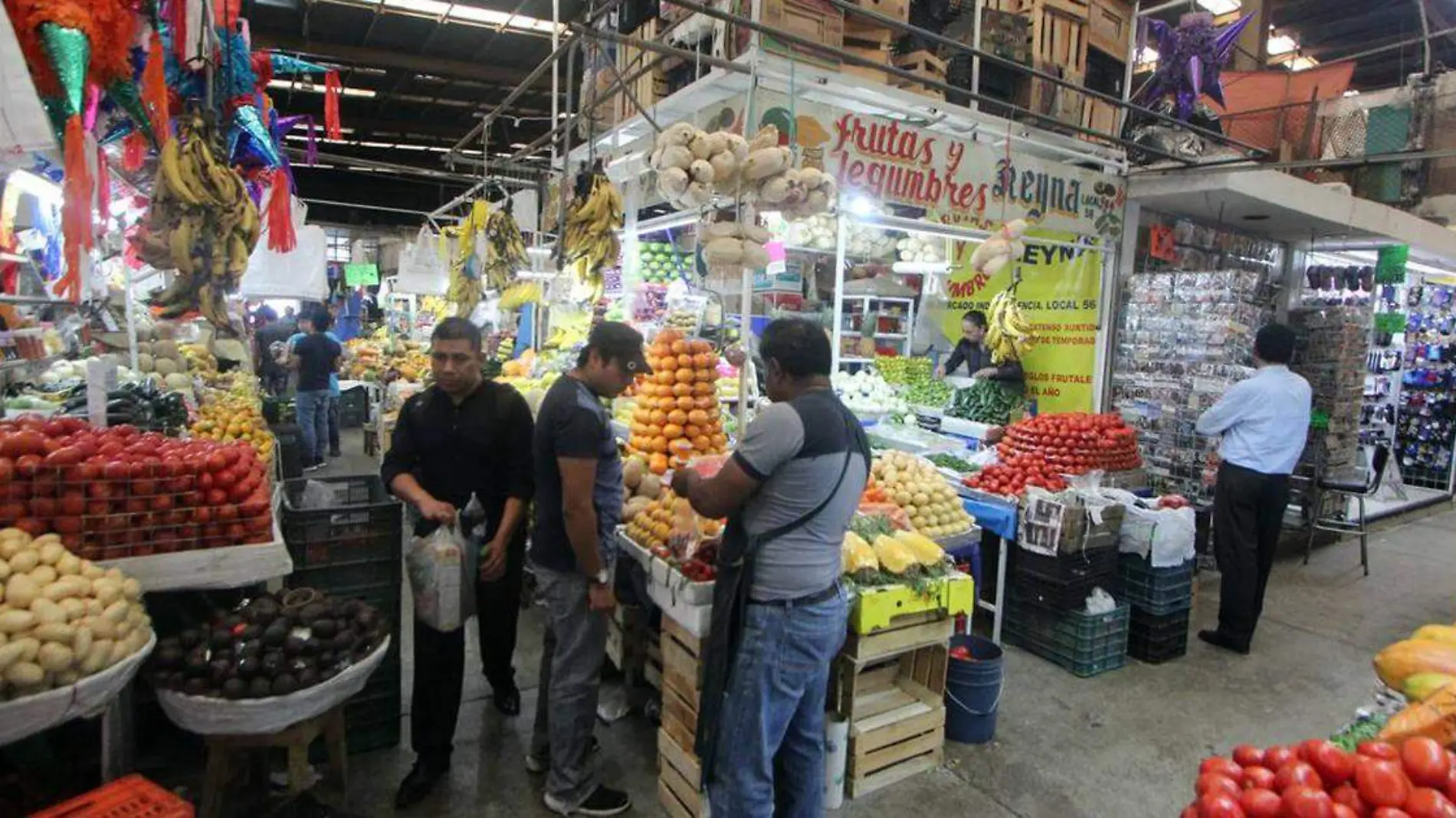 Acudes a los mercados para realizar tus compras Buscarán que tengan un modelo parecido al de un supermercado